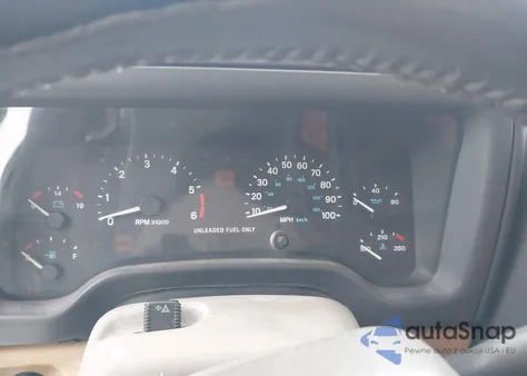 1997 Jeep Wrangler Se z USA, uszkodzony, nr VIN 1J4FY29P6VP451943